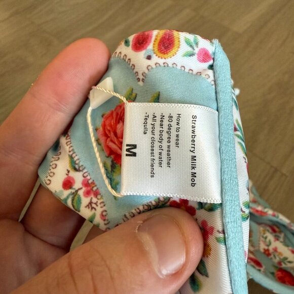 NEW Strawberry Milk Mob Bikini Top Size Medium Color Blue White Red - Picture 4 of 7